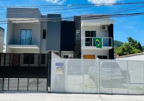 Foto 1 de Casa com 3 Quartos à venda, 180m² em Piratininga, Niterói