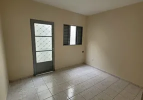 Foto 1 de Casa com 1 Quarto para alugar, 35m² em Sacomã, São Paulo