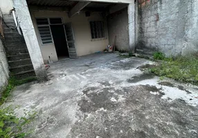 Foto 1 de Kitnet com 1 Quarto à venda, 100m² em Vila Maria Helena, Duque de Caxias