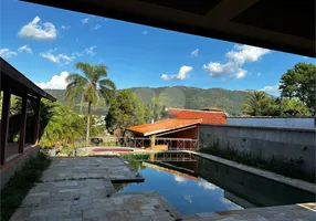 Foto 1 de Casa com 4 Quartos à venda, 700m² em Vila Petropolis, Atibaia