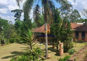 Foto 1 de Fazenda/Sítio com 4 Quartos à venda, 350m² em Zona Rural, Ibiúna