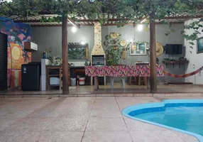 Foto 1 de Casa com 3 Quartos à venda, 189m² em Laranjeiras, Uberlândia