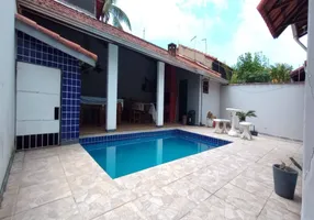 Foto 1 de Casa com 3 Quartos à venda, 150m² em Califórnia, Itanhaém