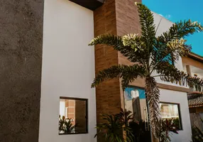 Foto 1 de Apartamento com 4 Quartos à venda, 198m² em Parque das Dunas Abrantes, Camaçari