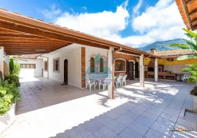 Foto 1 de Casa com 4 Quartos à venda, 204m² em Lagoinha, Ubatuba