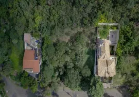 Foto 1 de Lote/Terreno à venda, 900m² em Mangabeiras, Belo Horizonte