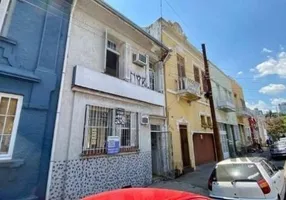Foto 1 de Casa com 3 Quartos à venda, 140m² em Floresta, Porto Alegre