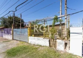 Foto 1 de Lote/Terreno à venda, 601m² em Camaquã, Porto Alegre