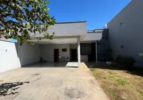 Foto 1 de Casa com 3 Quartos à venda, 100m² em Caminho de Areia, Salvador