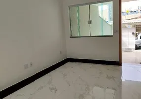 Foto 1 de Sobrado com 3 Quartos à venda, 130m² em Vila Granada, São Paulo