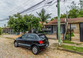 Foto 1 de Casa com 4 Quartos à venda, 97m² em Hípica, Porto Alegre