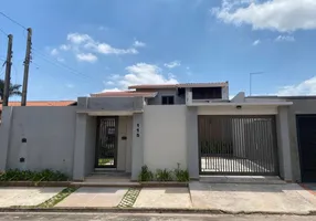Foto 1 de Casa com 4 Quartos à venda, 241m² em Parque Residencial Rosamelia, Cosmópolis