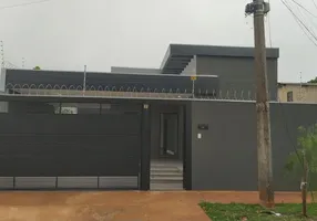 Foto 1 de Casa com 3 Quartos à venda, 182m² em Matriz, Vitória de Santo Antão