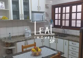 Foto 1 de Sobrado com 3 Quartos à venda, 300m² em Jardim Paraventi, Guarulhos