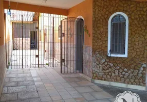 Foto 1 de Casa com 2 Quartos à venda, 73m² em Tupy, Itanhaém