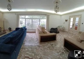 Foto 1 de Sobrado com 3 Quartos à venda, 250m² em Ponta da Praia, Santos