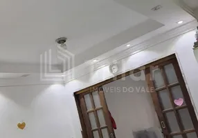 Foto 1 de Sobrado com 3 Quartos à venda, 104m² em Vila Monterrey, São José dos Campos