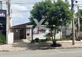 Casa à venda no bairro Parolin em Curitiba/PR