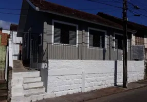 Foto 1 de Casa com 2 Quartos para alugar, 60m² em Jardim Carvalho, Porto Alegre