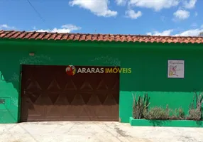 Foto 1 de Casa com 4 Quartos à venda, 150m² em Centro, São Bento do Sapucaí