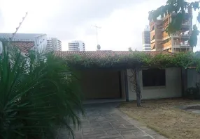 Foto 1 de Casa com 4 Quartos à venda, 450m² em Capim Macio, Natal