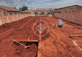 Foto 1 de Casa com 2 Quartos à venda, 96m² em Setor dos Bandeirantes, Trindade