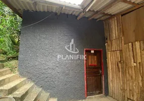 Foto 1 de Galpão/Depósito/Armazém para alugar, 40m² em Poço Fundo, Brusque