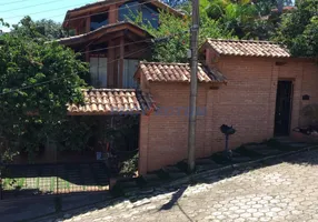 Foto 1 de Sobrado com 3 Quartos à venda, 410m² em Centro , Joanópolis