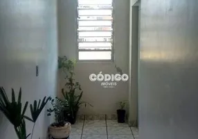 Foto 1 de Apartamento com 2 Quartos à venda, 52m² em Parque Santo Antônio, Guarulhos