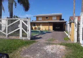 Foto 1 de Casa com 2 Quartos à venda, 215m² em Santa Luzia, Capão da Canoa