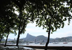 Foto 1 de Casa com 4 Quartos à venda, 385m² em Urca, Rio de Janeiro