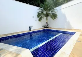 Foto 1 de Casa de Condomínio com 3 Quartos à venda, 275m² em Parque Campolim, Sorocaba
