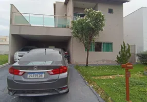 Foto 1 de Casa com 3 Quartos à venda, 259m² em Residencial Condomínio Jardim Veneza, Senador Canedo