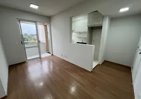Foto 1 de Apartamento com 3 Quartos para alugar, 70m² em Aurora, Londrina