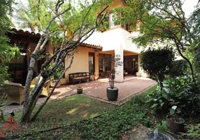 Foto 1 de Casa com 5 Quartos à venda, 425m² em Alto de Pinheiros, São Paulo