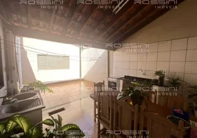 Foto 1 de Casa com 2 Quartos à venda, 215m² em Ipiranga, Ribeirão Preto