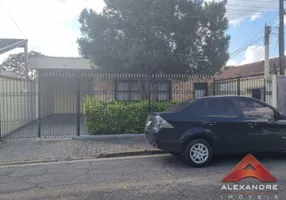 Foto 1 de Casa com 3 Quartos à venda, 165m² em Vila Industrial, São José dos Campos