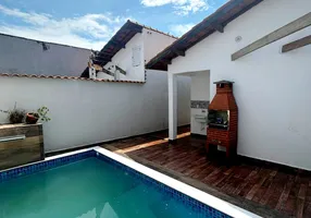 Foto 1 de Casa com 2 Quartos à venda, 72m² em Balneário Gaivotas, Itanhaém