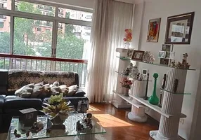 Foto 1 de Apartamento com 3 Quartos à venda, 276m² em Jardins, São Paulo