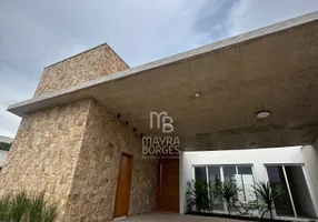 Foto 1 de Casa de Condomínio com 3 Quartos à venda, 200m² em Shopping Park, Uberlândia