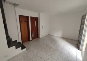 Foto 1 de Casa com 2 Quartos para alugar, 85m² em Parque Ipê, São Paulo