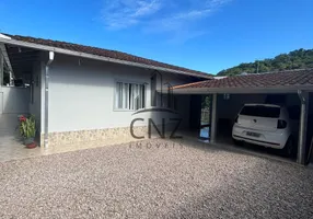 Foto 1 de Casa com 3 Quartos à venda, 140m² em Azambuja, Brusque