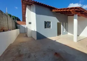 Foto 1 de Casa com 2 Quartos à venda, 150m² em Brasília, Feira de Santana