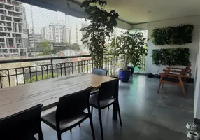 Foto 1 de Apartamento com 3 Quartos à venda, 150m² em Pinheiros, São Paulo