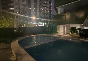 Foto 1 de Apartamento com 3 Quartos à venda, 110m² em Boa Viagem, Recife