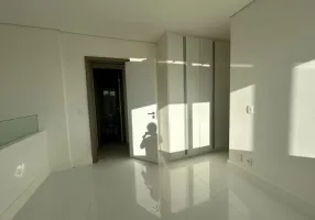 Foto 1 de Apartamento com 1 Quarto para alugar, 78m² em Savassi, Belo Horizonte