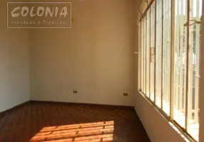 Foto 1 de Casa com 2 Quartos para alugar, 159m² em Utinga, Santo André