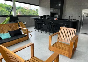 Foto 1 de Sobrado com 3 Quartos para alugar, 140m² em Vila Endres, Guarulhos