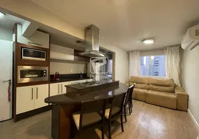 Foto 1 de Apartamento com 1 Quarto à venda, 55m² em Centro, Balneário Camboriú