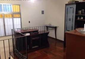 Foto 1 de Sobrado com 4 Quartos para venda ou aluguel, 320m² em Itaberaba, São Paulo